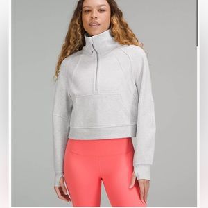 Lululemon scuba half zip in XS/S
